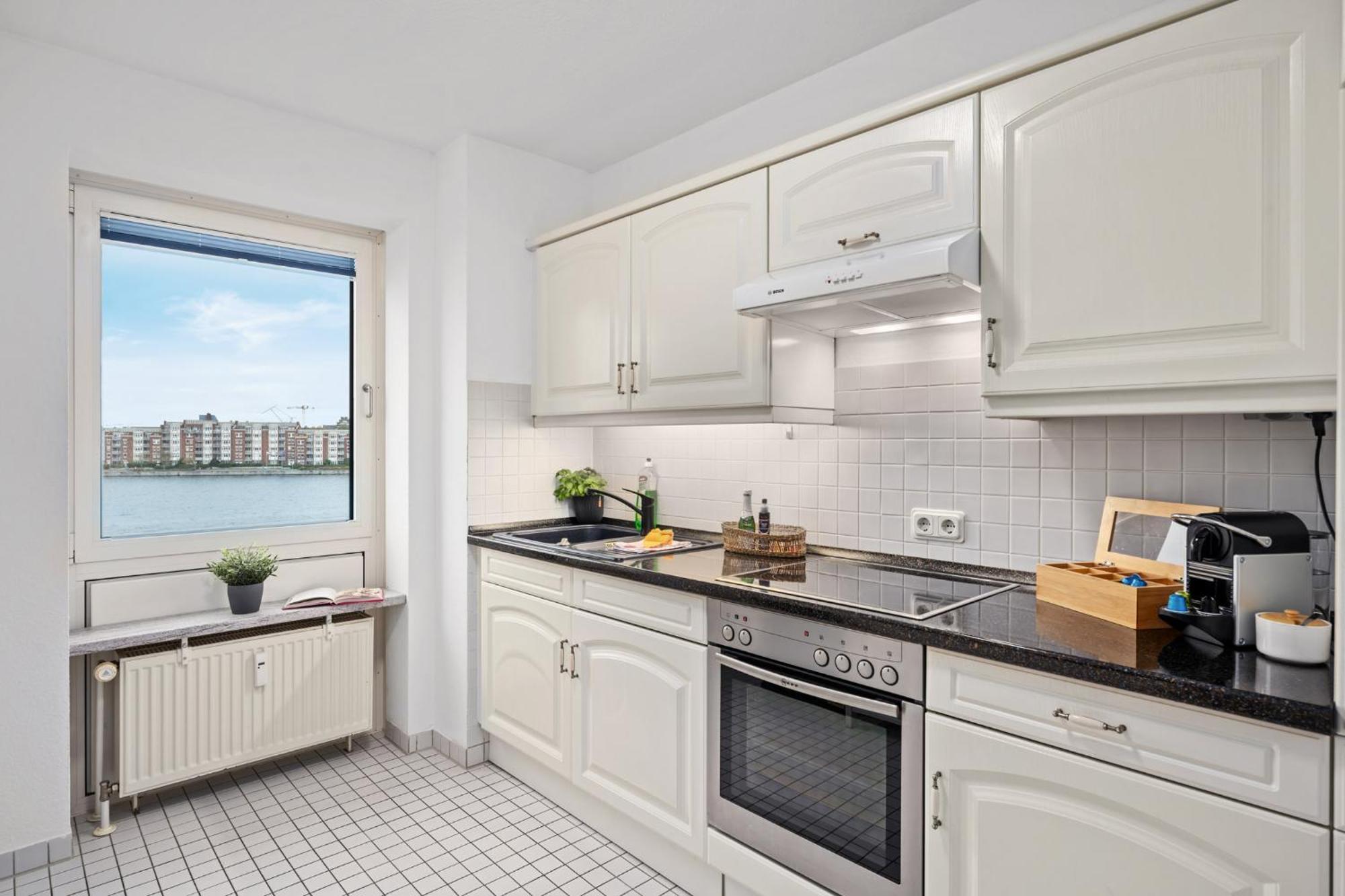 Strand-Apartment, Strandkorb, Meeresrauschen, Parkplatz วิลเฮล์มฮาเฟน ภายนอก รูปภาพ