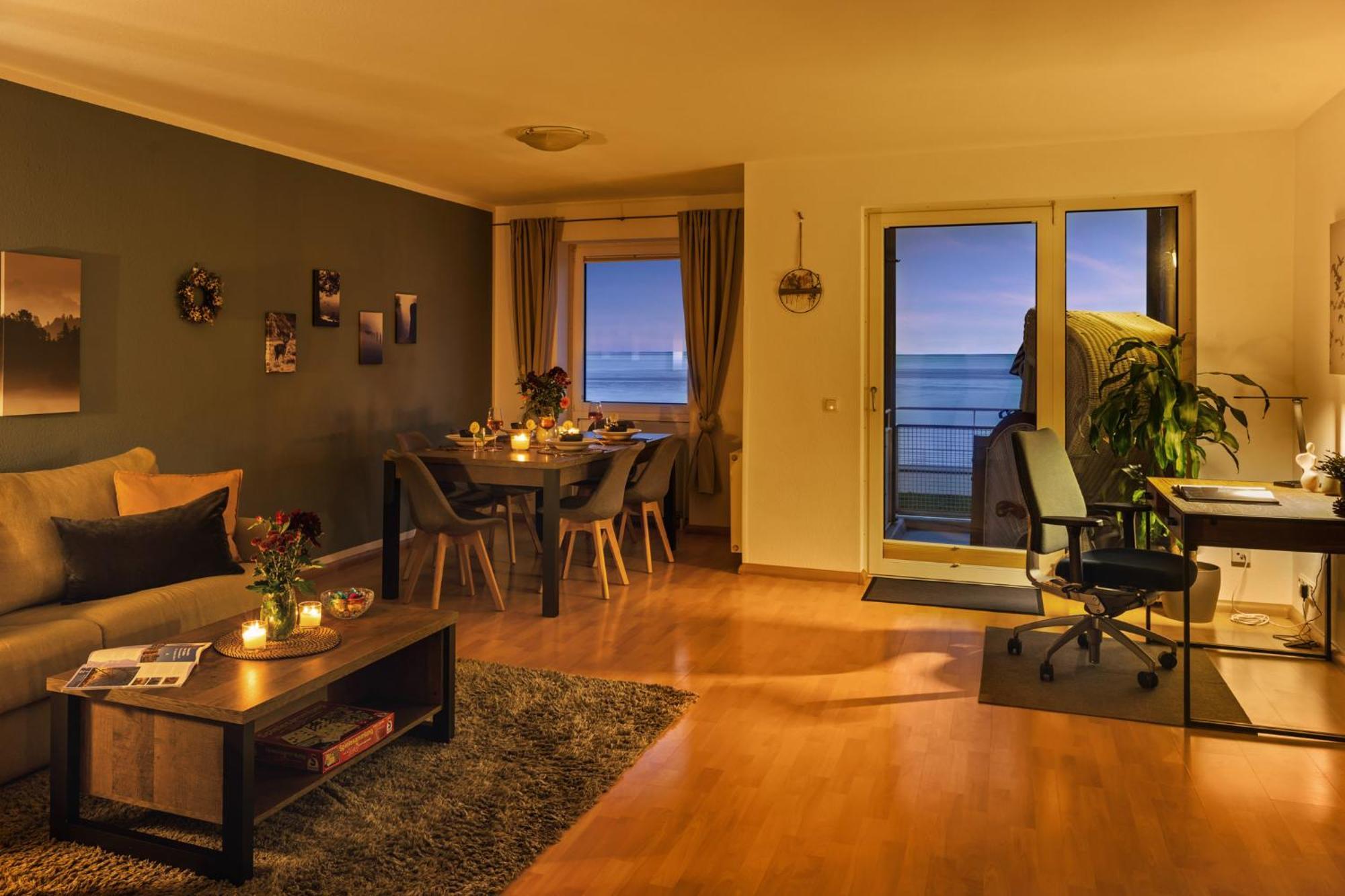 Strand-Apartment, Strandkorb, Meeresrauschen, Parkplatz วิลเฮล์มฮาเฟน ภายนอก รูปภาพ